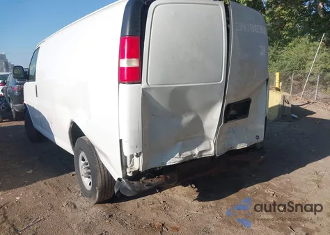 2011 Chevrolet Express 2500 Work Van из США, поврежденный, VIN 1GCWGFCA0B1153181